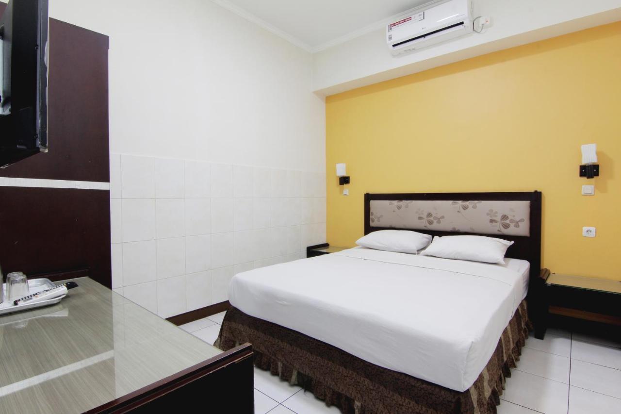 Hotel Palem Bandung Esterno foto