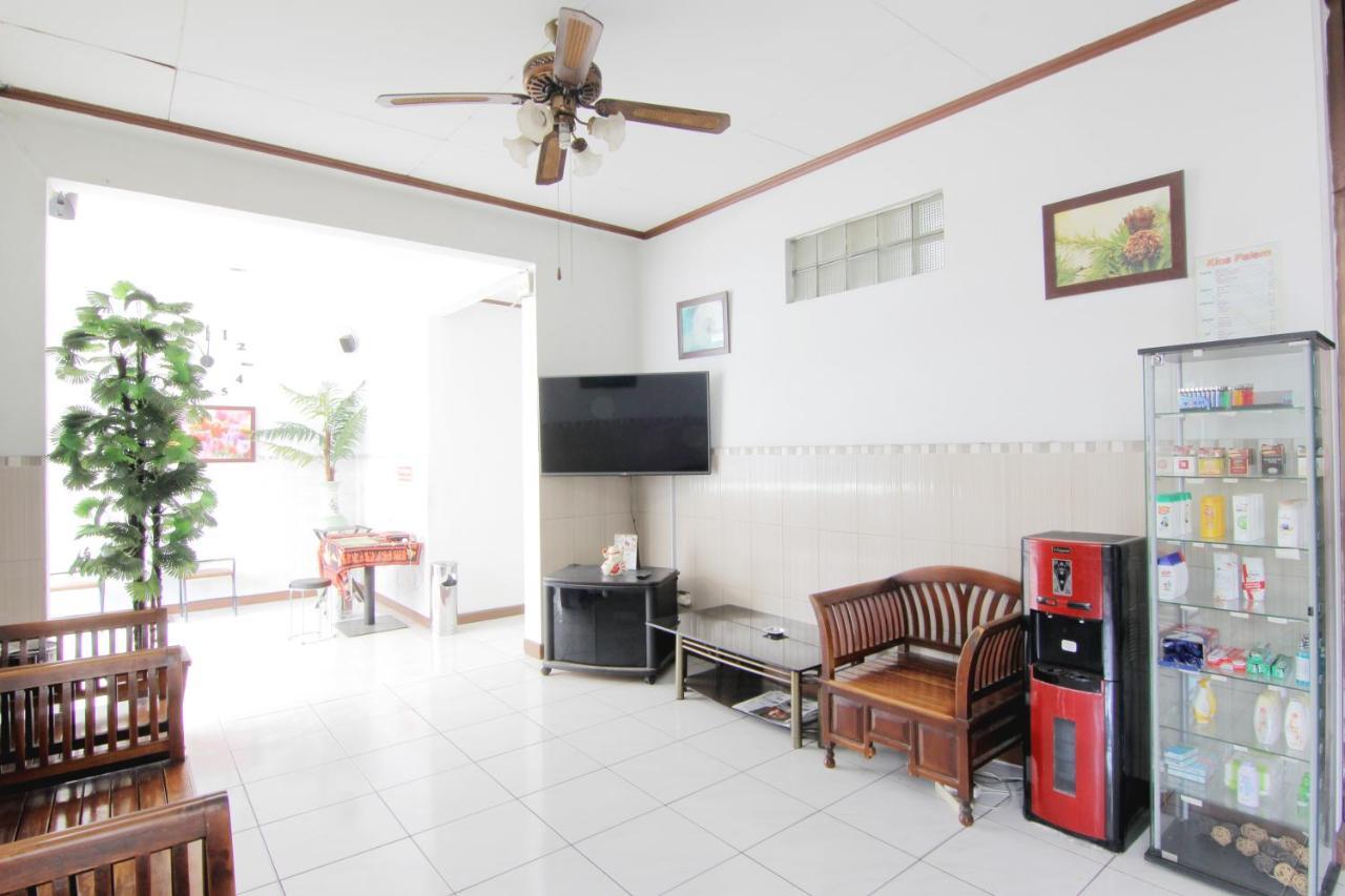 Hotel Palem Bandung Esterno foto