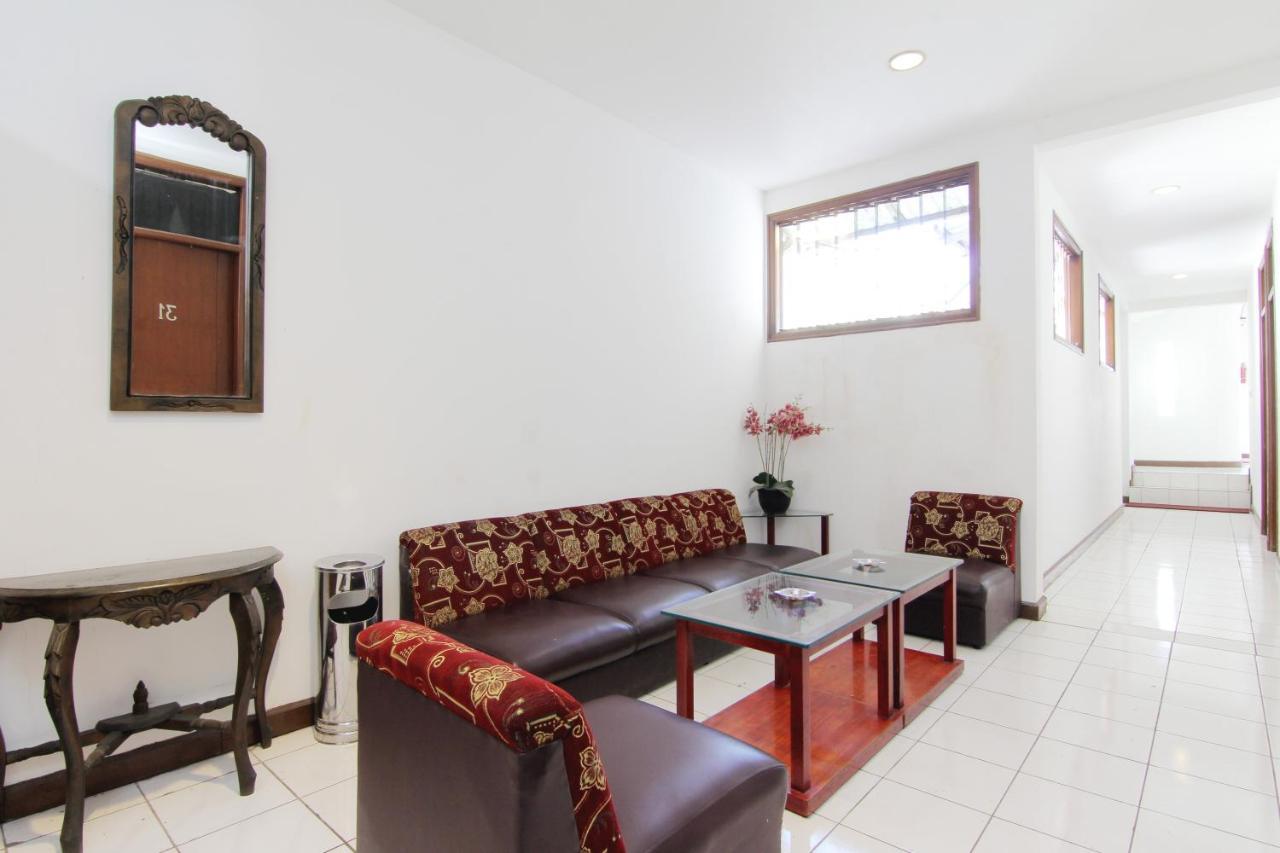 Hotel Palem Bandung Esterno foto