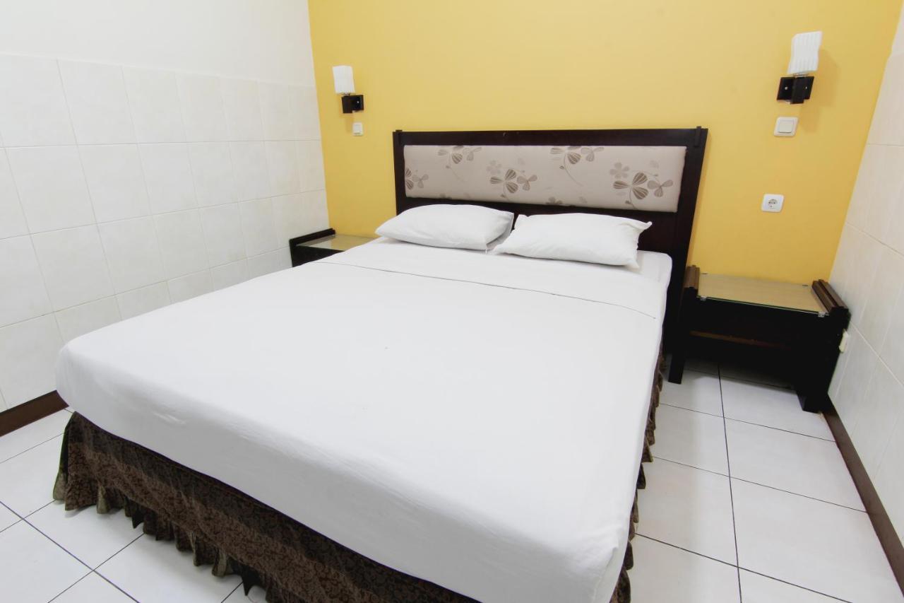 Hotel Palem Bandung Esterno foto