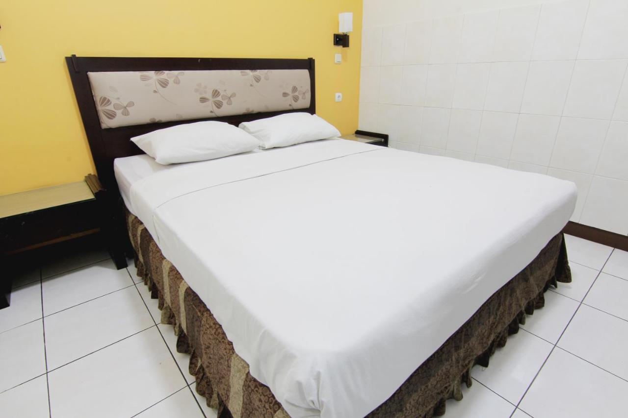 Hotel Palem Bandung Esterno foto
