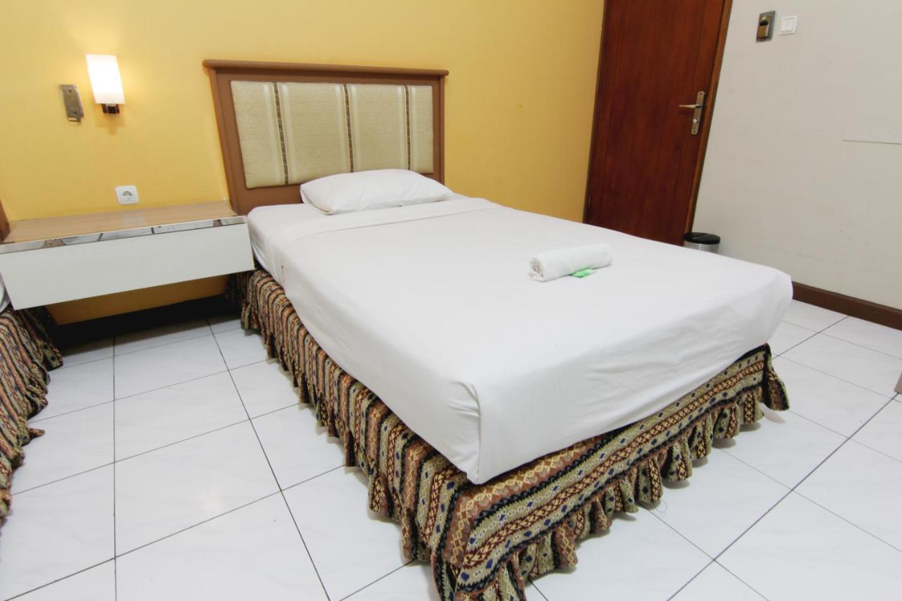 Hotel Palem Bandung Esterno foto