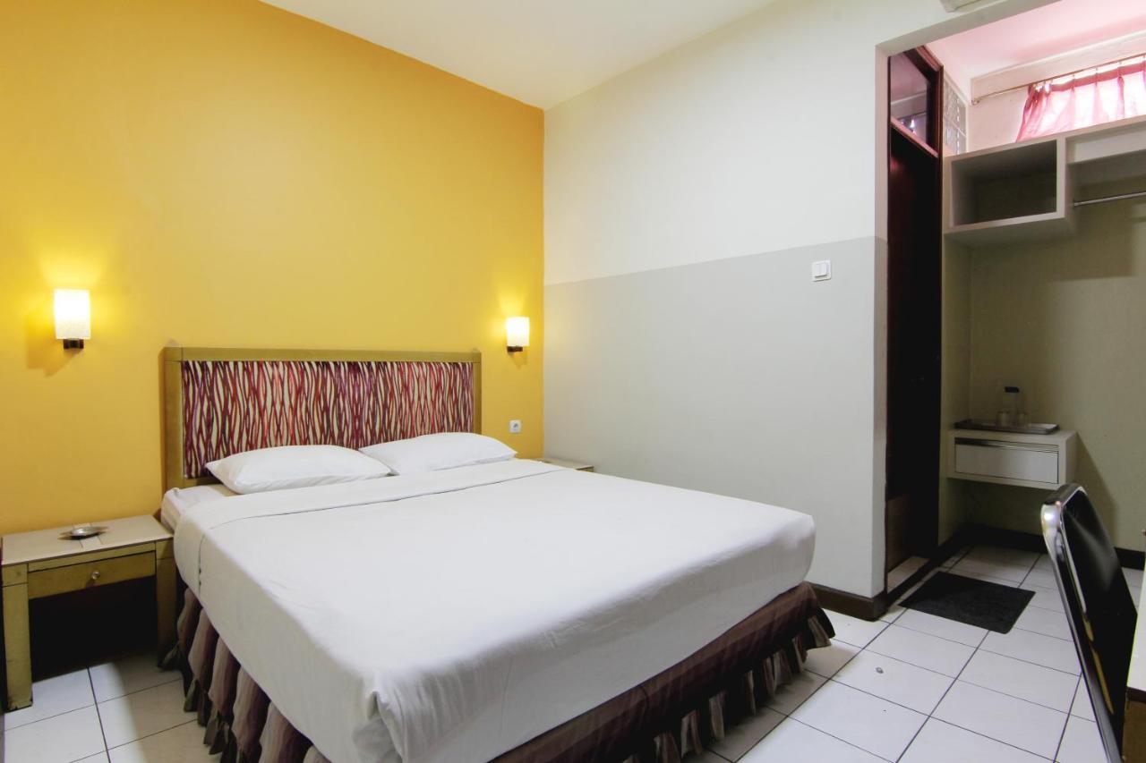 Hotel Palem Bandung Esterno foto