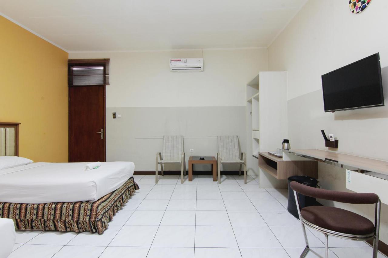 Hotel Palem Bandung Esterno foto